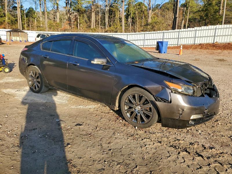 Photo 4 from auction – 2013 ACURA TL SE with VIN 19UUA8F39DA018772