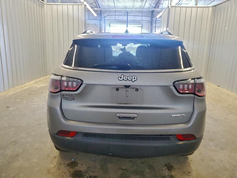 Photo 6 from auction – 2019 JEEP COMPASS LA with VIN 3C4NJCBB2KT736883