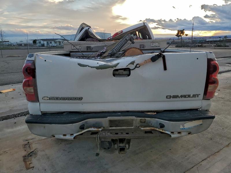 Photo 6 from auction – 2003 CHEVROLET SILVERADO with VIN 2GCEK19V031350905
