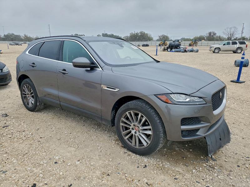 Photo 4 from auction – 2018 JAGUAR F-PACE PRE with VIN SADCK2FX9JA327455