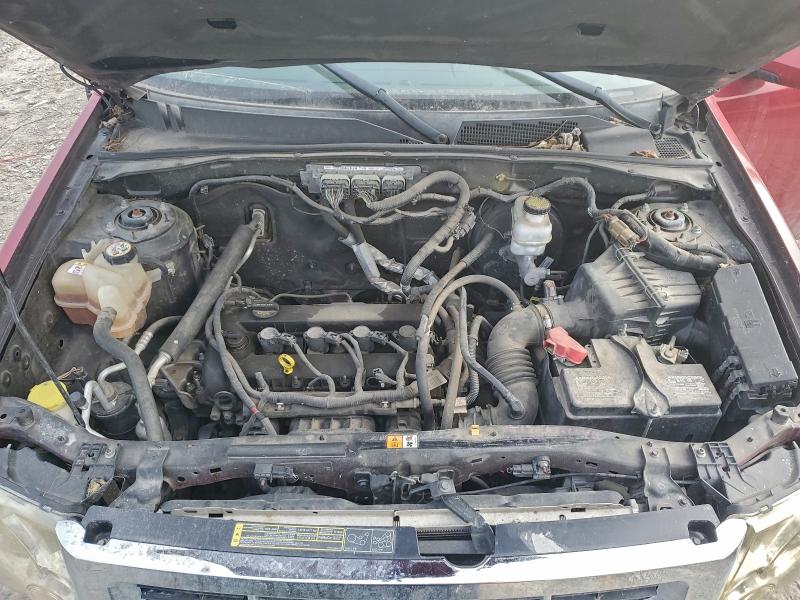 Photo 12 from auction – 2010 FORD ESCAPE LIM with VIN 1FMCU0E79AKC76170