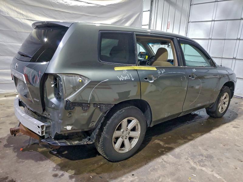 Photo 3 from auction – 2010 TOYOTA HIGHLANDER with VIN 5TDBK3EH4AS022181