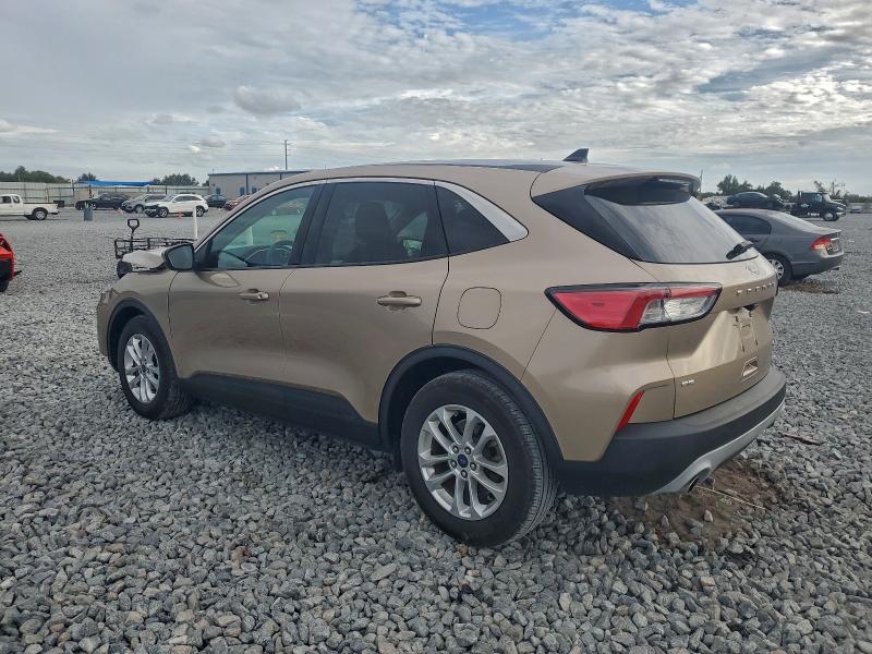 Photo 2 from auction – 2020 FORD ESCAPE SE with VIN 1FMCU0G68LUC08065