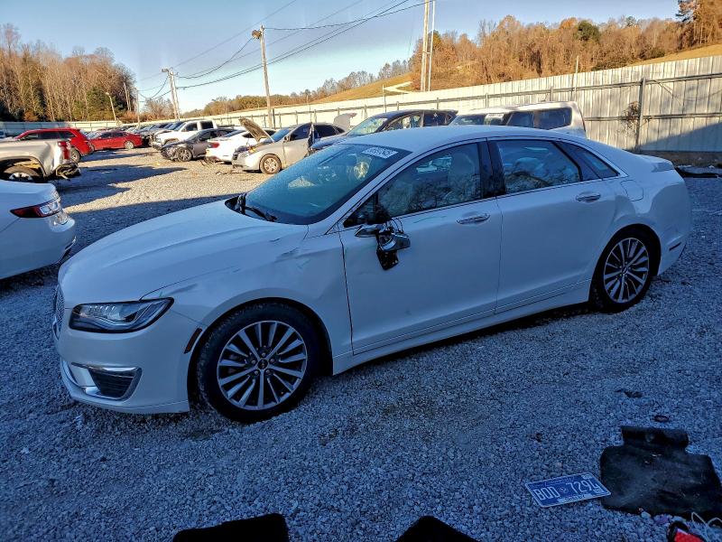 LINCOLN MKZ 2019 with VIN 3LN6L5A99KR607248 - Photo from auction