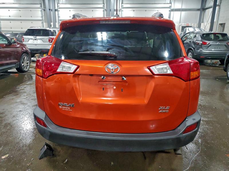 Photo 6 from auction – 2015 TOYOTA RAV4 XLE with VIN 2T3RFREVXFW247058