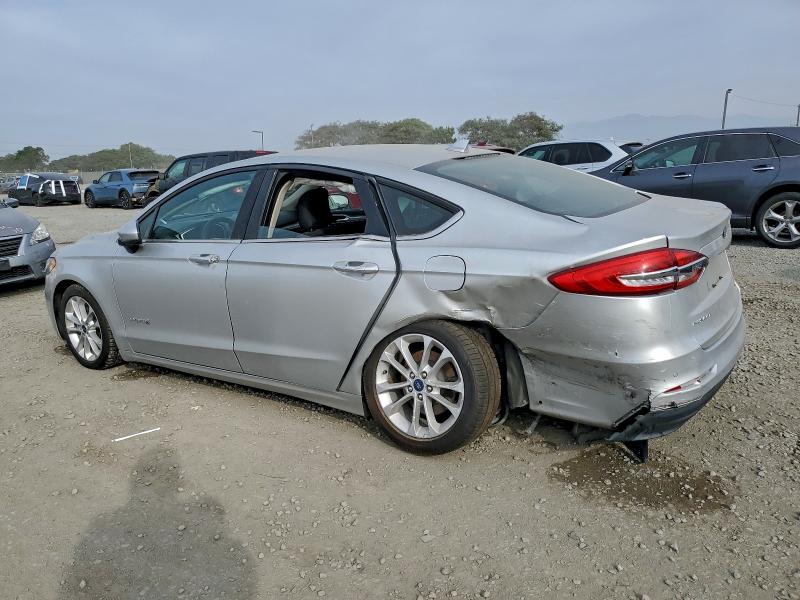 Photo 2 from auction – 2019 FORD FUSION SE with VIN 3FA6P0LU7KR261686