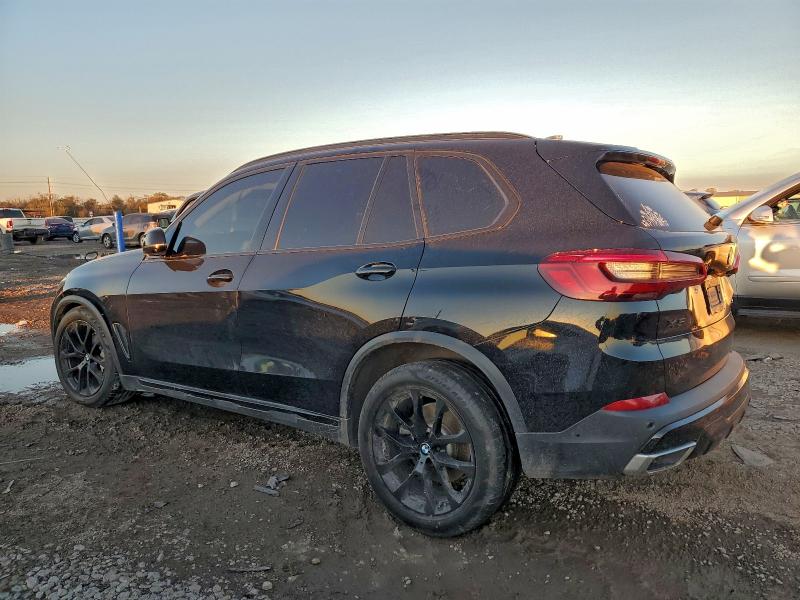 Photo 2 from auction – 2020 BMW X5 SDRIVE with VIN 5UXCR4C04LLE30978