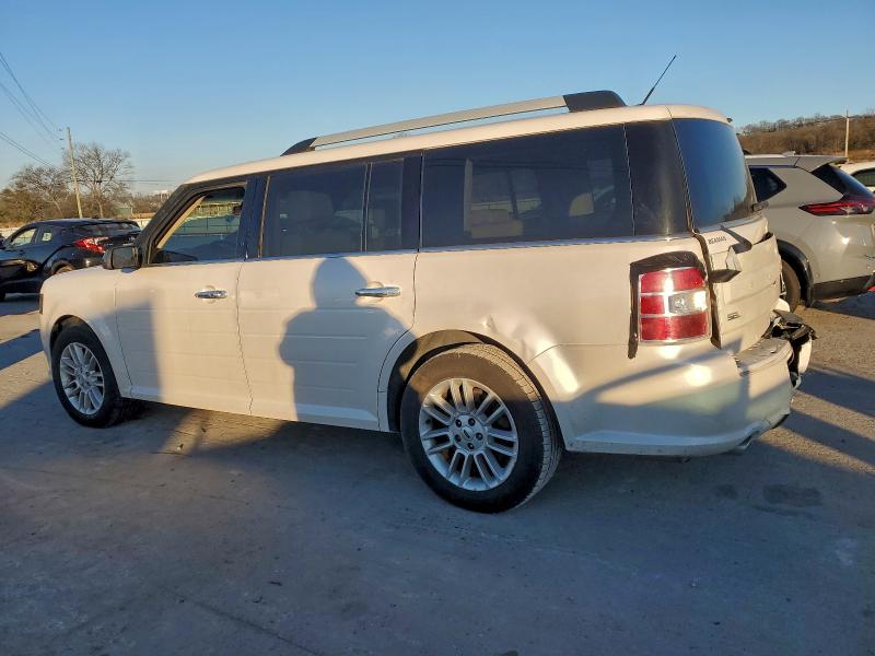 Photo 2 from auction – 2017 FORD FLEX SEL with VIN 2FMGK5C87HBA14197