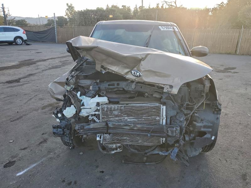 Photo 5 from auction – 2016 KIA SOUL with VIN KNDJN2A27G7286934