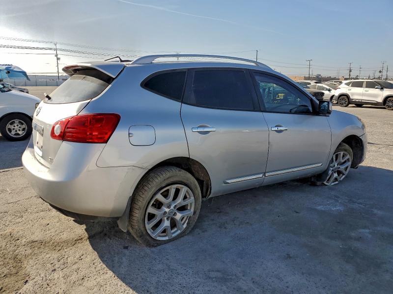 Photo 3 from auction – 2012 NISSAN ROGUE with VIN JN8AS5MT9CW287442
