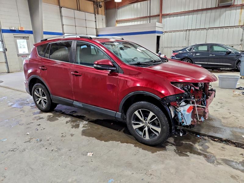 Photo 4 from auction – 2018 TOYOTA RAV4 ADVEN with VIN 2T3RFREV2JW845704