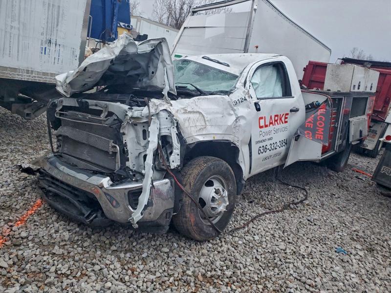 CHEVROLET SILVERADO 2024 with VIN 1GB3WREY7RF152791 - Photo from auction