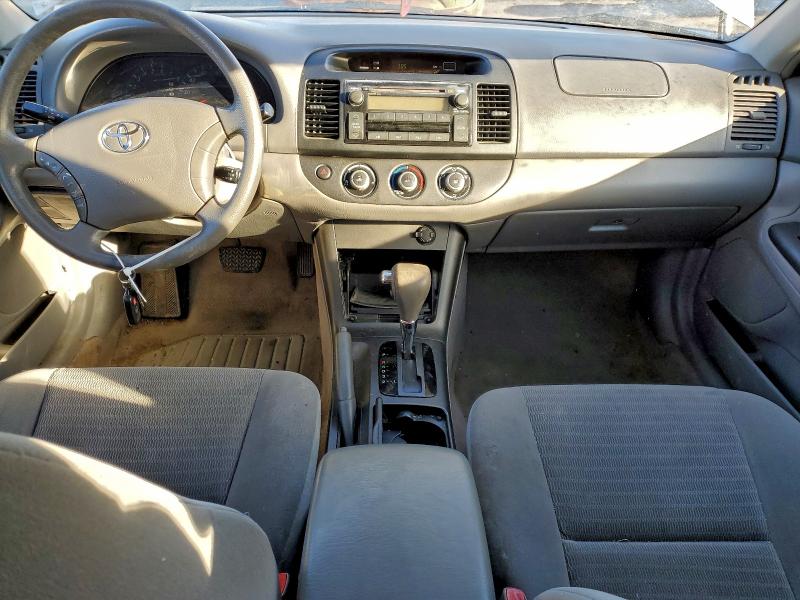 Photo 8 from auction – 2005 TOYOTA CAMRY with VIN 4T1BE32K65U020601