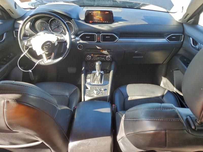 Photo 8 from auction – 2017 MAZDA CX-5 TOURI with VIN JM3KFBCL2H0173613