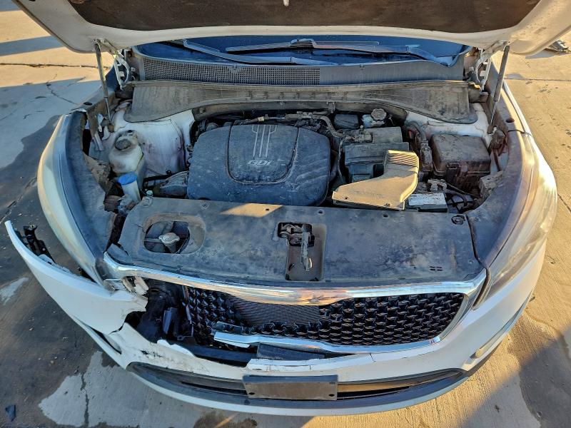 Photo 12 from auction – 2017 KIA SORENTO EX with VIN 5XYPHDA50HG314567