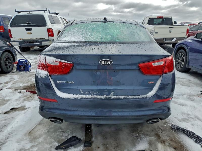 Photo 6 from auction – 2015 KIA OPTIMA LX with VIN KNAGM4A76F5558336