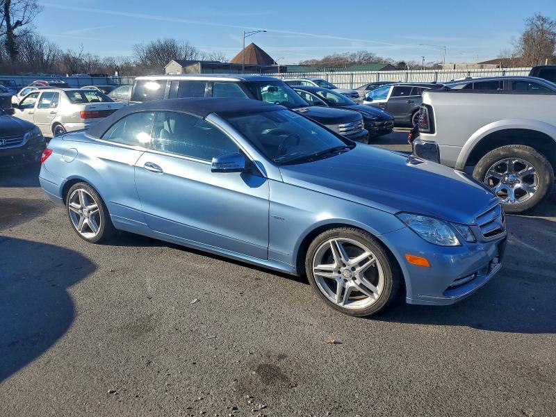 Photo 4 from auction – 2012 MERCEDES-BENZ E 350 with VIN WDDKK5KF5CF144183