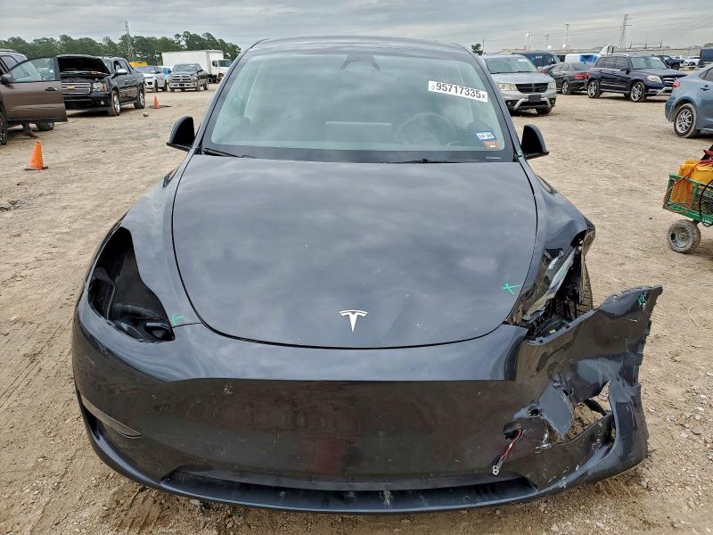 Фото 5 с аукциона – 2024 TESLA MODEL Y с VIN 7SAYGDEF1RF029818