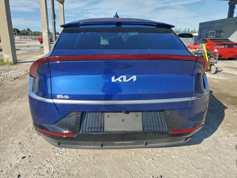 Foto 6 de la subasta – 2023 KIA EV6 con VIN KNDC34LAXP5605060