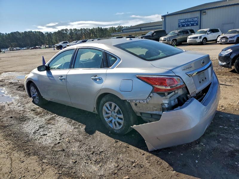 Photo 2 from auction – 2015 NISSAN ALTIMA 2.5 with VIN 1N4AL3AP8FC147883