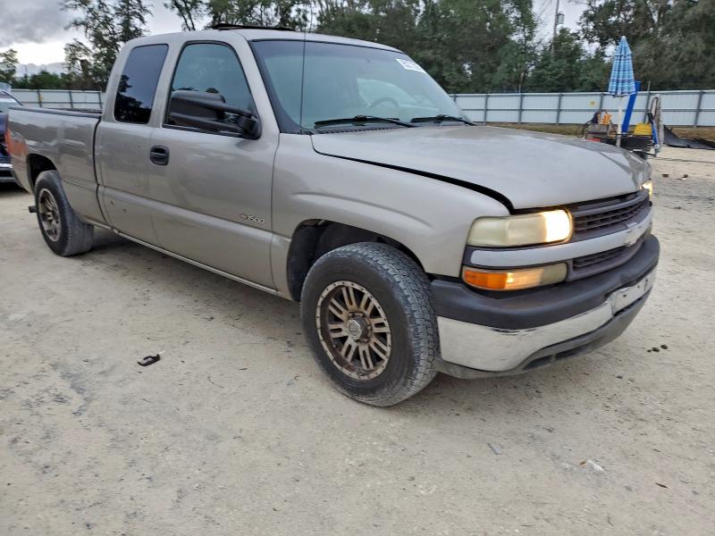 Photo 4 from auction – 2002 CHEVROLET SILVERADO with VIN 2GCEC19T721349082