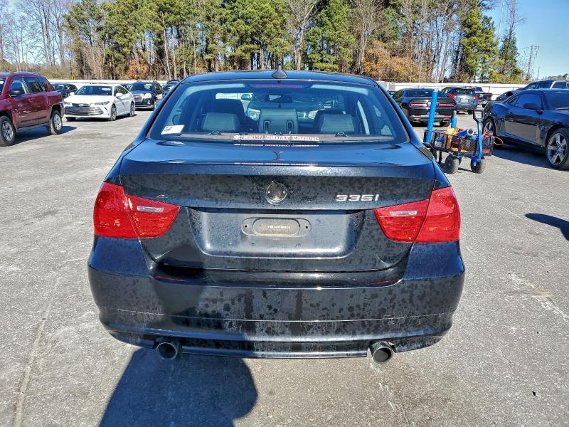 Photo 6 from auction – 2009 BMW 335 XI with VIN WBAPL33549A404132