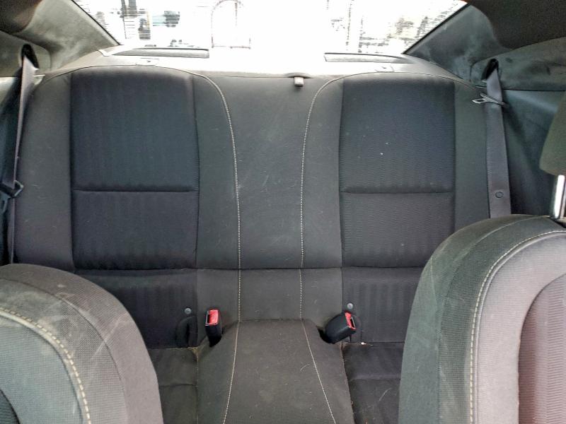 Photo 10 from auction – 2015 CHEVROLET CAMARO LS with VIN 2G1FB1E39F9172872
