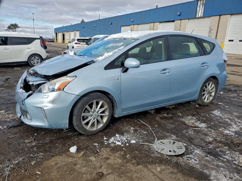 TOYOTA PRIUS V 2012 with VIN JTDZN3EU1C3122598 - Photo from auction