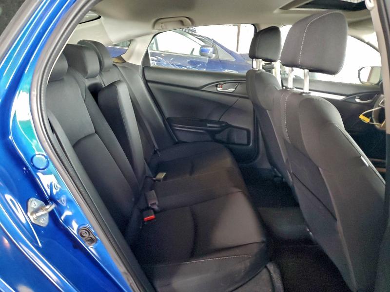 Photo 10 from auction – 2017 HONDA CIVIC EX with VIN 2HGFC2F78HH570919