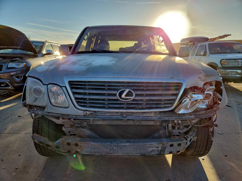 Foto 5 de la subasta – 2001 LEXUS LX 470 con VIN JTJHT00W913502971
