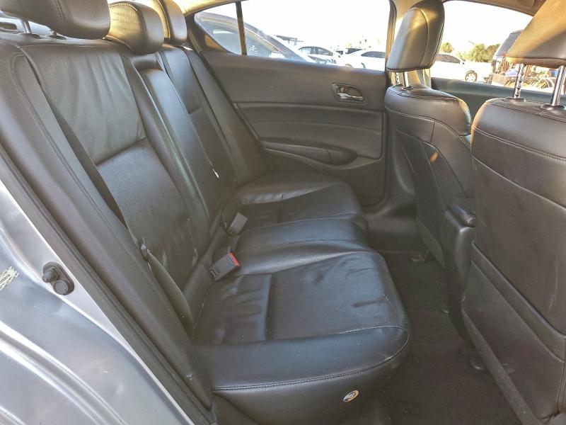 Photo 10 from auction – 2013 ACURA ILX with VIN 19VDE1F57DE002796