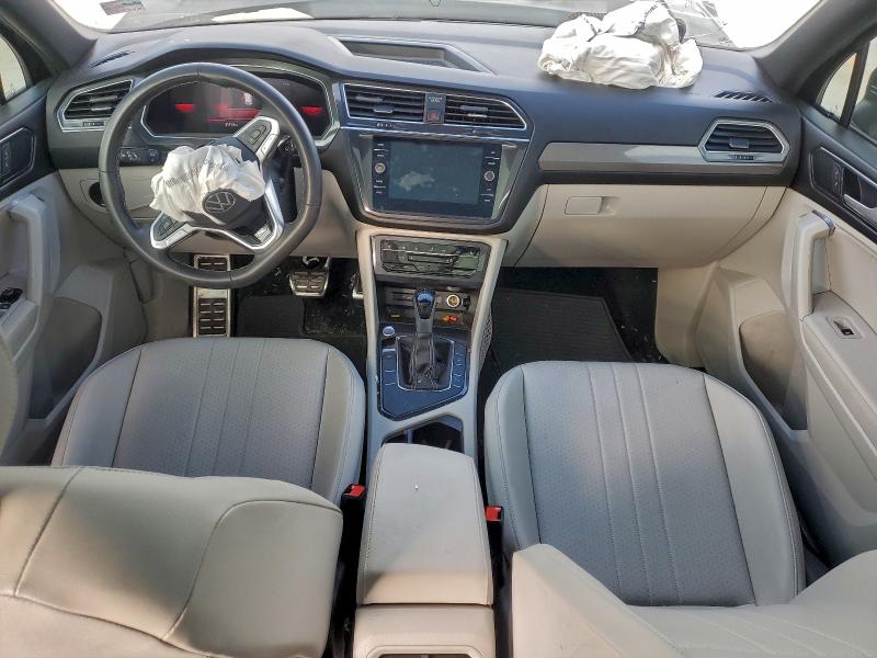 Photo 8 from auction – 2023 VOLKSWAGEN TIGUAN with VIN 3VVCB7AX0PM077892