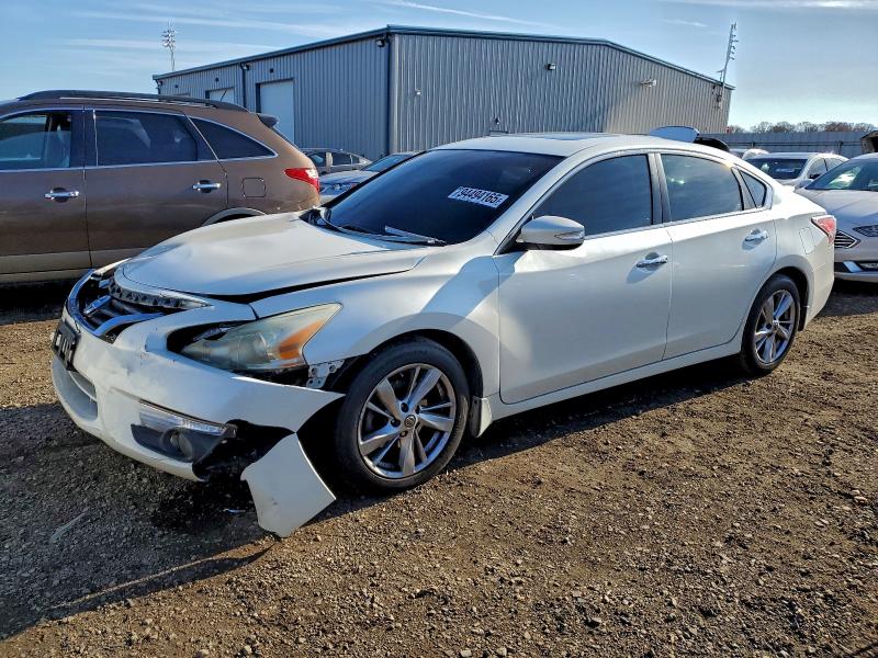 NISSAN ALTIMA 2.5 2015 with VIN 1N4AL3AP8FC116469 - Photo from auction