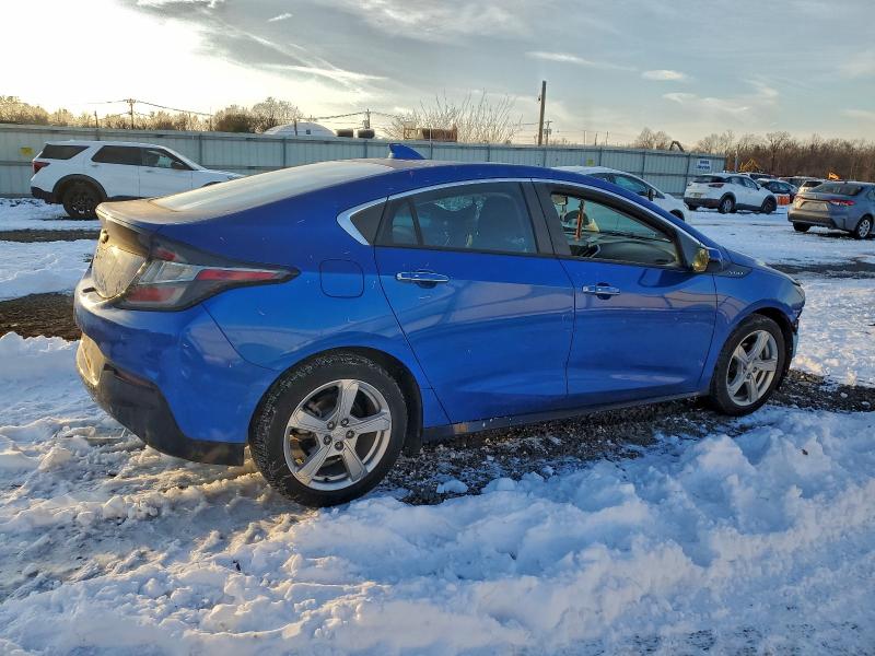 Photo 3 from auction – 2017 CHEVROLET VOLT LT with VIN 1G1RC6S57HU117792