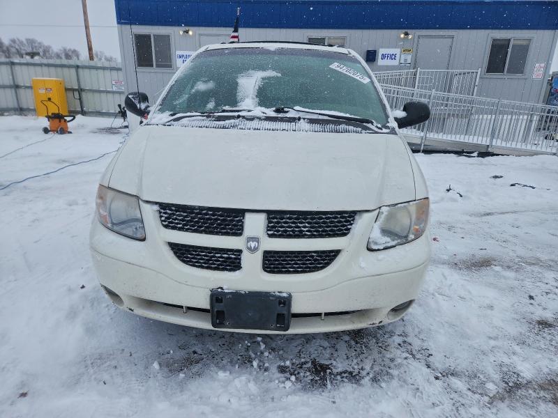 Photo 5 from auction – 2002 DODGE GRAND CARA with VIN 2B4GP44R52R726713