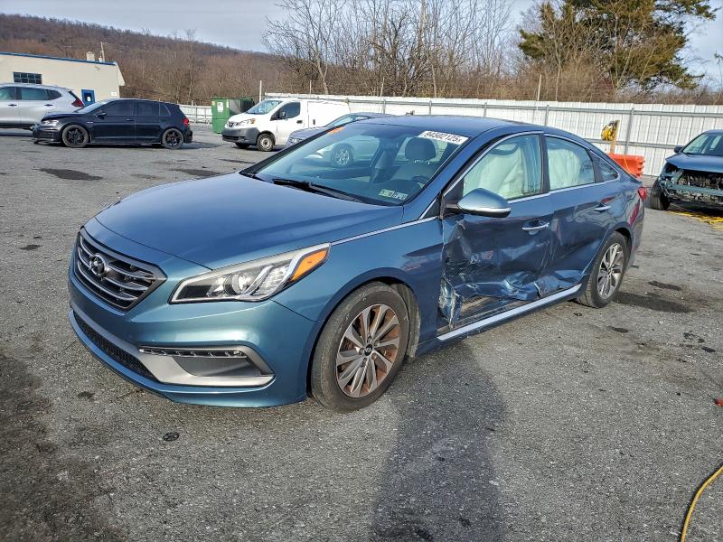 HYUNDAI SONATA 2015 with VIN 5NPE34AF4FH068160 - Photo from auction