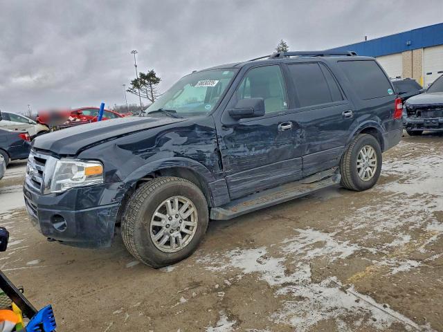 FORD EXPEDITION 2013 with VIN 1FMJU1J58DEF00985 - Photo from auction