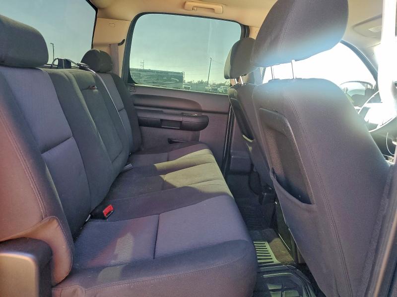 Photo 10 from auction – 2011 CHEVROLET SILVERADO with VIN 3GCUCUEJ7BG123195