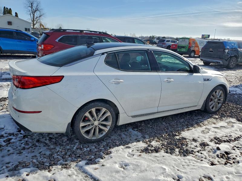 Photo 3 from auction – 2015 KIA OPTIMA SX with VIN 5XXGR4A67FG431330