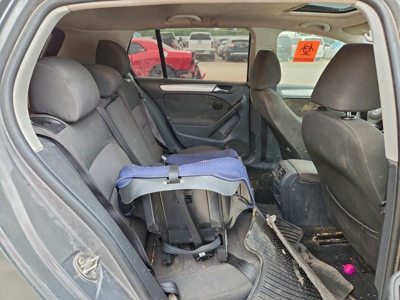 Photo 10 from auction – 2014 VOLKSWAGEN GOLF with VIN WVWDB7AJ9EW008727