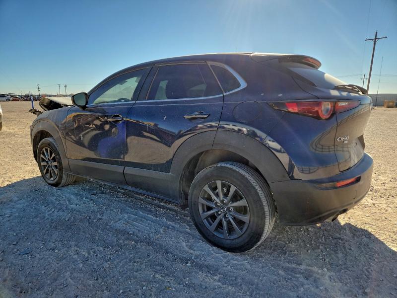 Photo 2 from auction – 2022 MAZDA CX-30 with VIN 3MVDMBAL9NM419977
