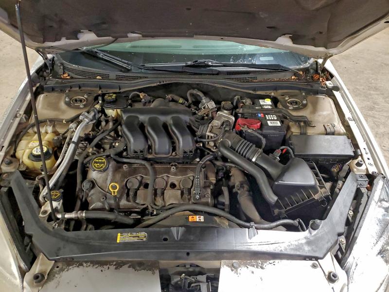 Photo 11 from auction – 2008 MERCURY MILAN with VIN 3MEHM071X8R616272