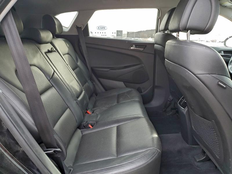 Photo 11 from auction – 2016 HYUNDAI TUCSON LIM with VIN KM8J33A26GU077628