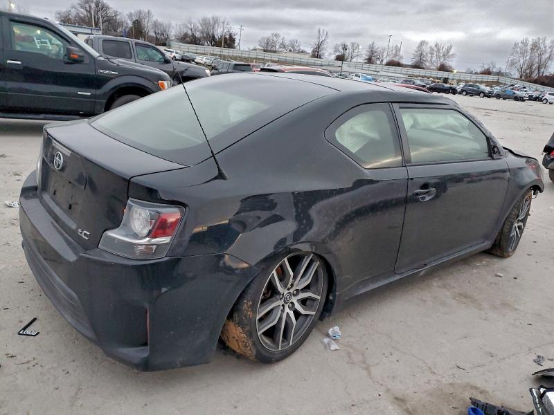 Photo 3 from auction – 2015 TOYOTA SCION TC with VIN JTKJF5C75F3096149