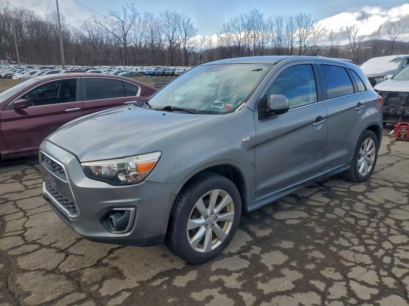 MITSUBISHI OUTLANDER 2014 with VIN 4A4AR4AU2EE024256 - Photo from auction