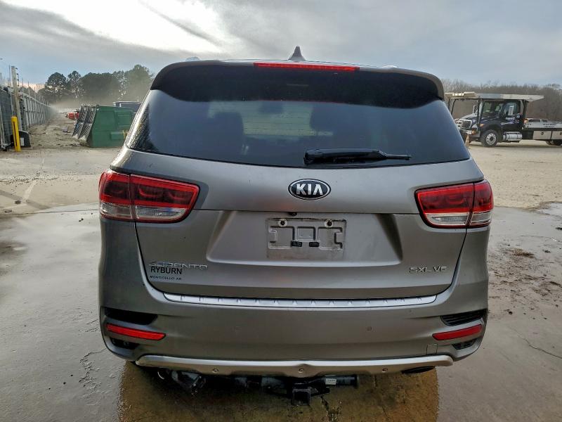 Photo 6 from auction – 2016 KIA SORENTO SX with VIN 5XYPKDA53GG180959