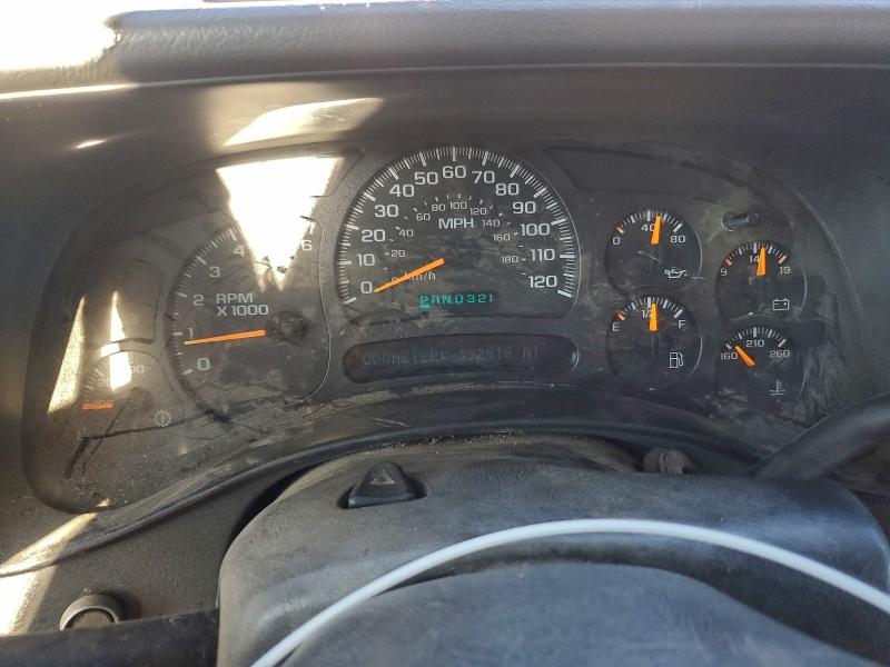Photo 9 from auction – 2005 CHEVROLET SILVERADO with VIN 1GCHK29U35E266153