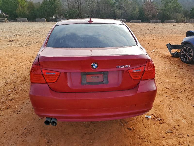 Photo 6 from auction – 2011 BMW 328 I with VIN WBAPH7C50BE674272