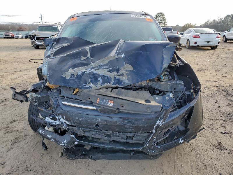 Photo 5 from auction – 2016 FORD ESCAPE SE with VIN 1FMCU0G78GUB47413