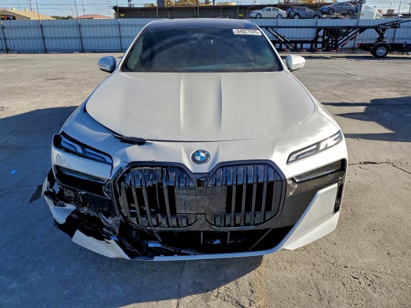 Photo 5 from auction – 2023 BMW 740 with VIN WBA23EH07PCN25032